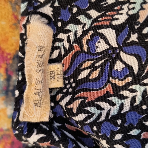 Stunning Black Swan Romper - Picture 8 of 8